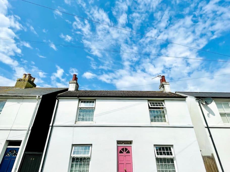 Northdene Cottage - Cosy Old Fisherman'S Cottage Two Mins From Sea - Free Parking - Wood Burning Stove - Roll Top Bath - Dog Friendly Deal Exterior foto