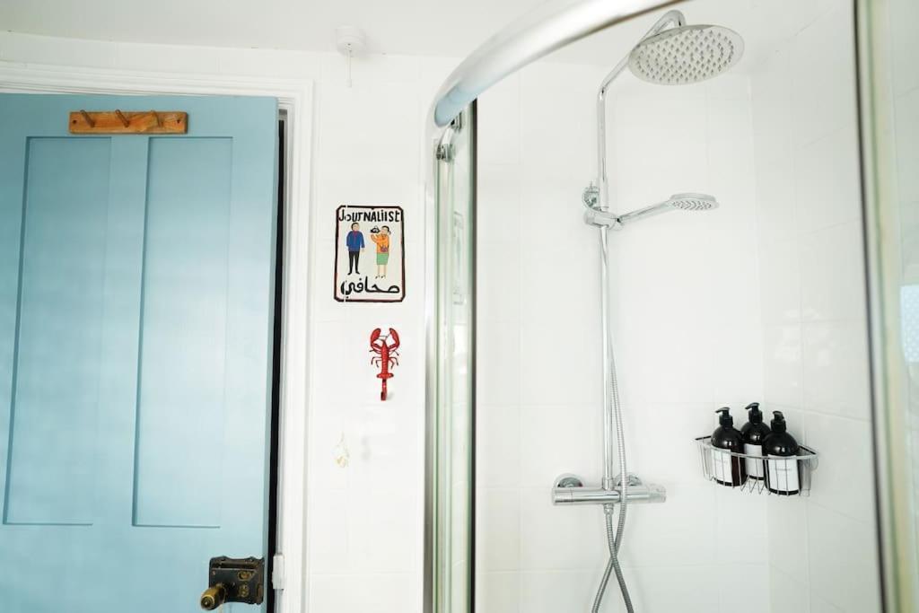 Northdene Cottage - Cosy Old Fisherman'S Cottage Two Mins From Sea - Free Parking - Wood Burning Stove - Roll Top Bath - Dog Friendly Deal Exterior foto