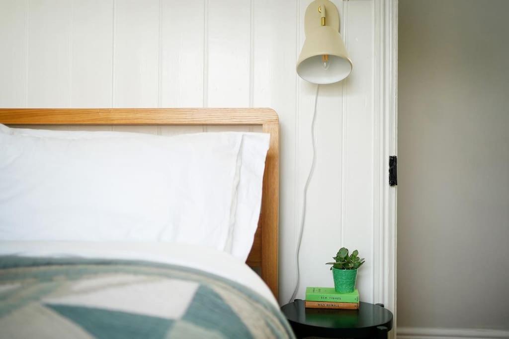 Northdene Cottage - Cosy Old Fisherman'S Cottage Two Mins From Sea - Free Parking - Wood Burning Stove - Roll Top Bath - Dog Friendly Deal Exterior foto